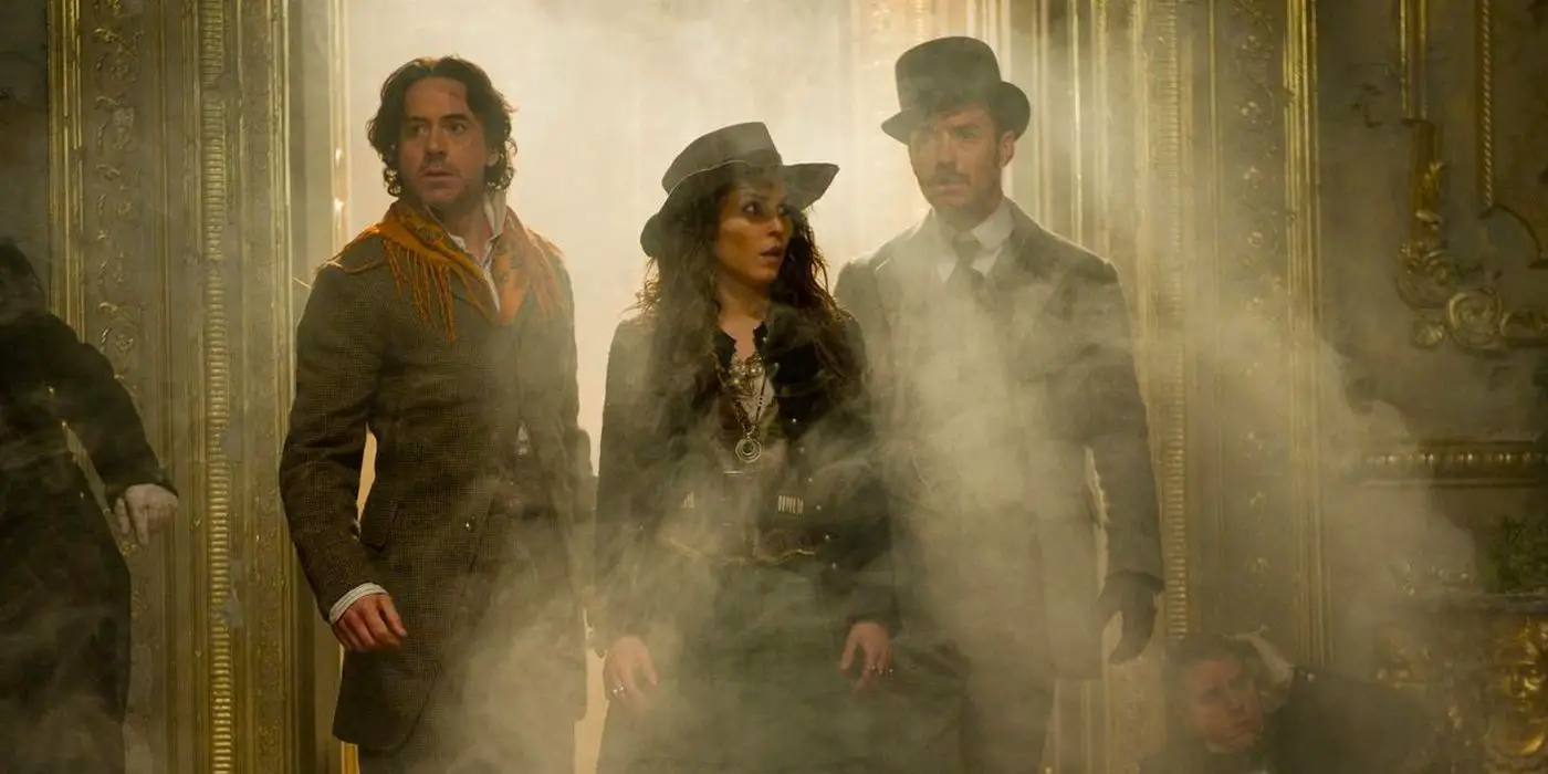 Robert Downey Jr, Noomi Rapace y Jude Law en Sherlock Holmes: Juego de sombras