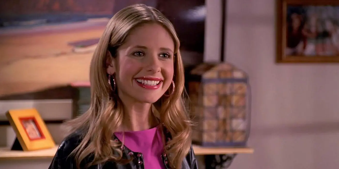 Sarah Michelle Gellar como el robot Buffy en Buffy the Vampire Slayer