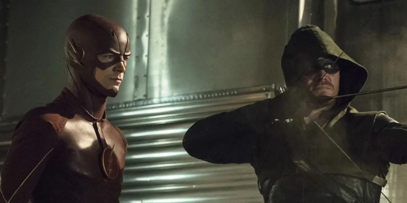 Flash y Arrow se unen como se ve en Arrow