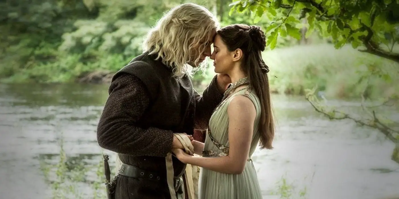 Rhaegar Targaryen y Lyanna Stark se casan en secreto junto a un lago en el episodio 7 de la temporada 7 de 'Juego de Tronos' 