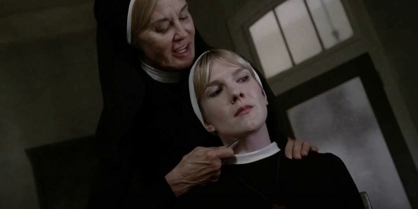 Jessica Lange y Lily Rabe en American Horror Story: Asylum.