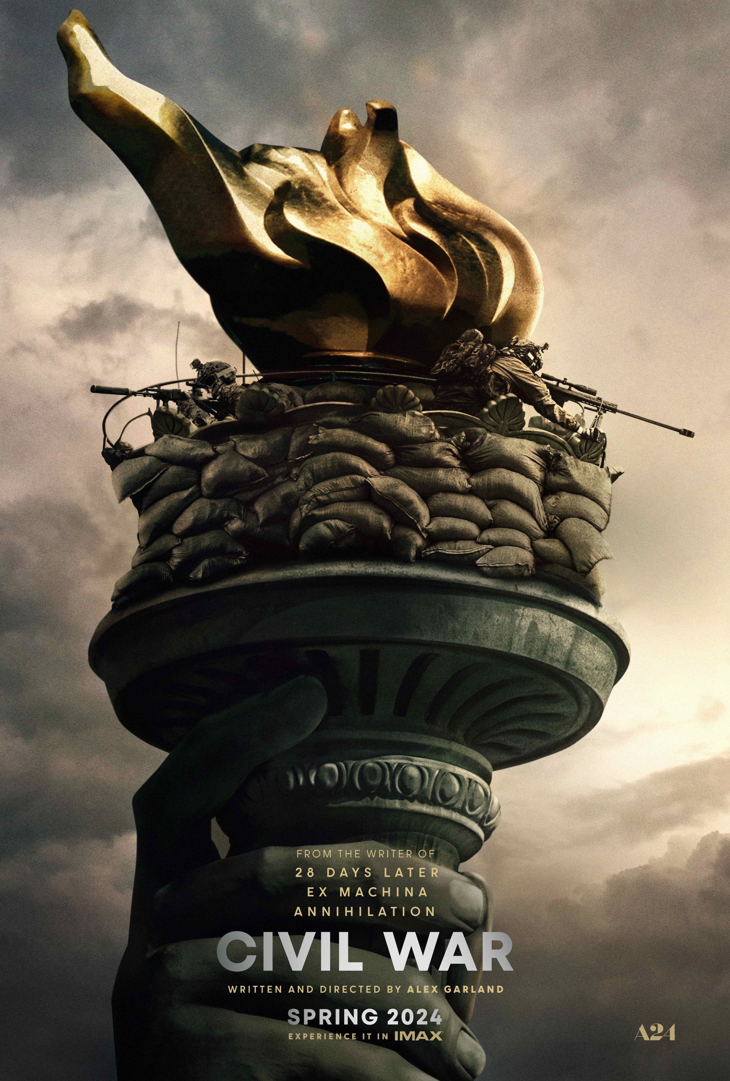 Póster de la película Civil War 2024 con combatientes con francotiradores en lo alto de la Estatua de la Libertad