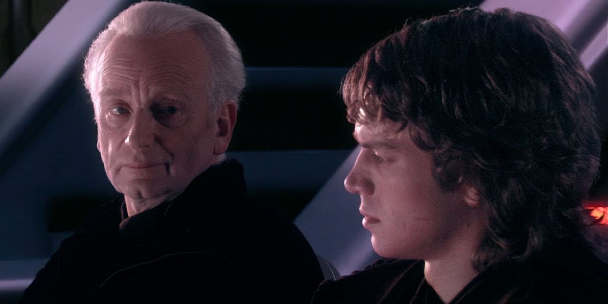 Palpatine hablando con Anakin en la ópera en Star Wars - La venganza de los Sith - 2005