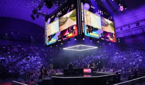 Una arena completa de KB Hallen para las finales de la Copa Mundial de Geoguessr